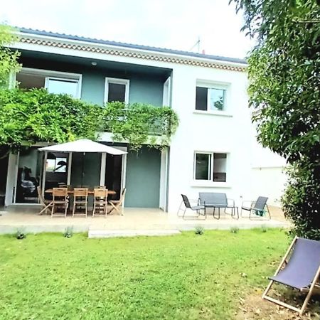 Loue Maison 10 Couchages A La Rochelle Avec Jardin, Proche Plage Exterior photo